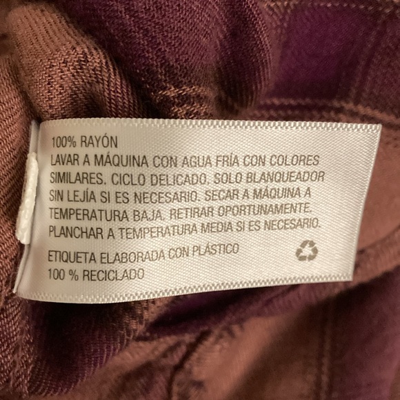 MOSSIMO SUPPLY CO. PLAID BUTTON-DOWN SHIRT—SUPER SOFT!!! - Picture 10 of 10